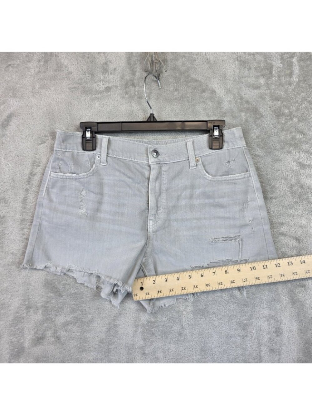 Aerie Shorts Womens M Gray Denim Distressed Cutoff Frayed Hem Casual Summer - Picture 12 of 12